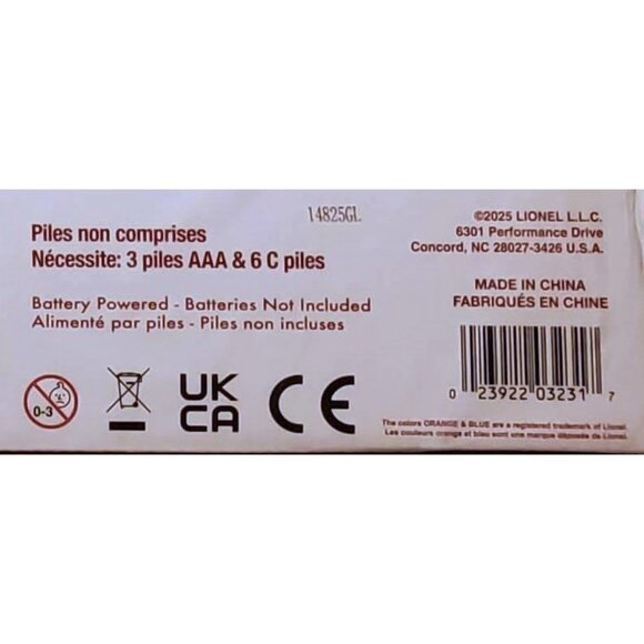 HAMMACHER SCHLEMMER LIONEL CLASSIC NORTH POLE CENTRAL LINES CHRISTMAS TRAIN SET - Picture 14 of 16